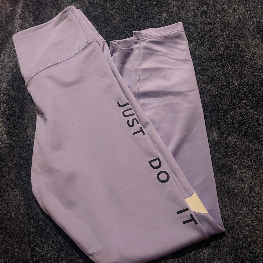 Nike leggings